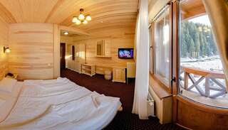 Отель Форест-хаус Татаров Стандартный двухместный номер с 2 отдельными кроватями-10